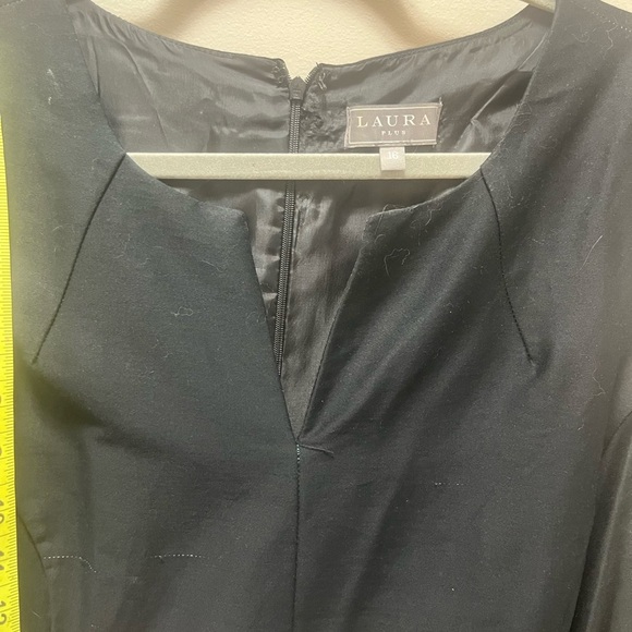 🌸 Laura Plus Size 16 Floral Fit & Flare Dress – Like New! 🌸 - Picture 4 of 10